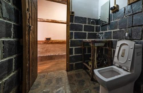 Aleo Hotel | Chatanya Cottages