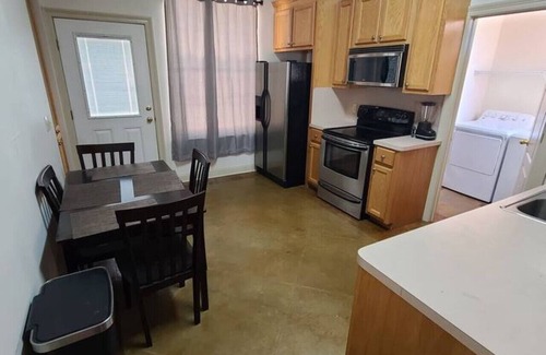 Pine Grove Apartment | Chateau 6, spacious townhouse in Tickfaw, LA