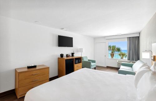 Panama City Beach Hotel | Chateau Beachfront Hotel, a By the Sea Resort