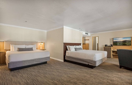 Winter Park Hotel | Chateau Big Bear Boutique Hotel, BW Signature Collection
