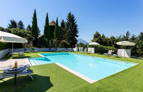 Chambery Apartment | Chateau dans les Vignes ! Dégustation de Vins