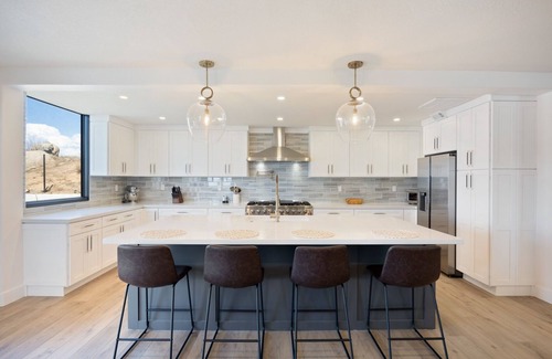 Temecula House | Chateau Evie James -high End Luxury Home W/pool,hot Tub,gameroom 5 Bedroom Home by RedAwning