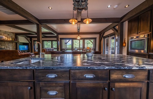 Fortine House | Chateau Fortine – Private Retreat for 6 w/Spa, Wine Tasting Room, & Epic Views