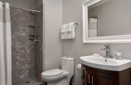 French Quarter Hotel | Chateau Hotel