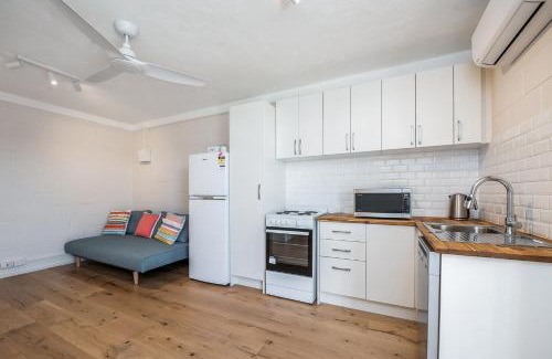 Lancelin Apartment | Chateau McNally