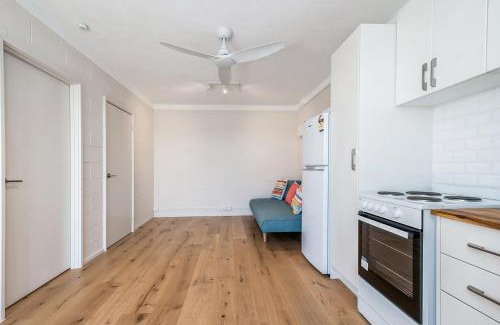 Lancelin Apartment | Chateau McNally