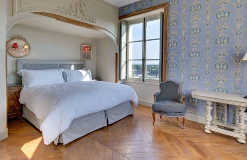 Candes-Saint-Martin Villa | chateau rental france, loire valley, wedding, special occasion