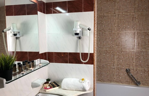 Kvartal Noviya Grad Hotel | Chateau Vaptzarov Hotel
