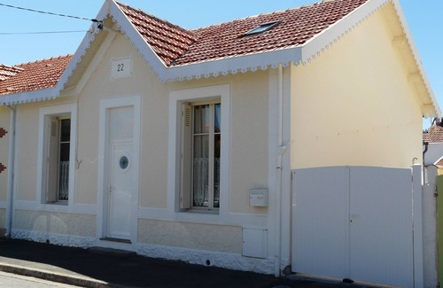 Quartier des Dunes House | Chatelaillon-plage traditional house, 150 metres away from beach and market