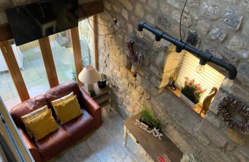 Rothbury House | Chater Cottage Rothbury
