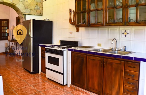 El Valle de Anton House | Chateu Estephe – El Valle de Antón