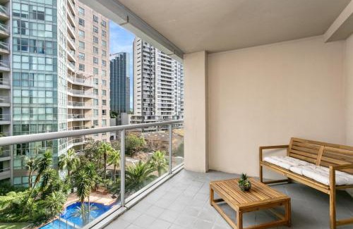 Chatswood Apartment | Chatswood charm - Convenience meets poolside views - HELP7