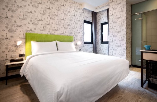 Central District Hotel | CHECK inn Taichung Ziyou