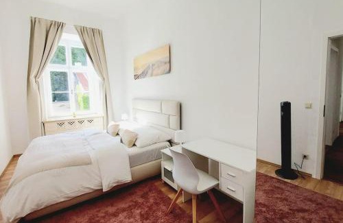 Weißgerber Apartment | CheckInVienna 2 Bedrom Central Apartment