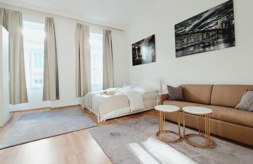 Weißgerber Apartment | CheckInVienna 2 Bedrom Central Apartment