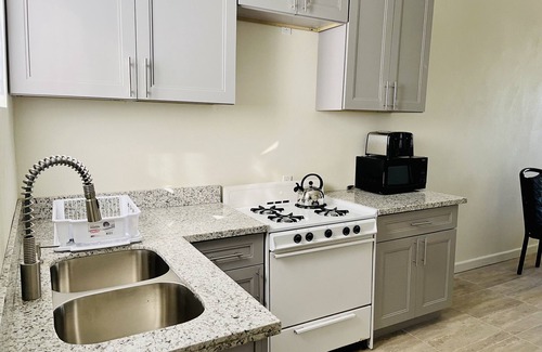 Nassau Apartment | Cheekz Loft