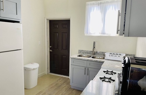 Nassau Apartment | Cheekz Loft