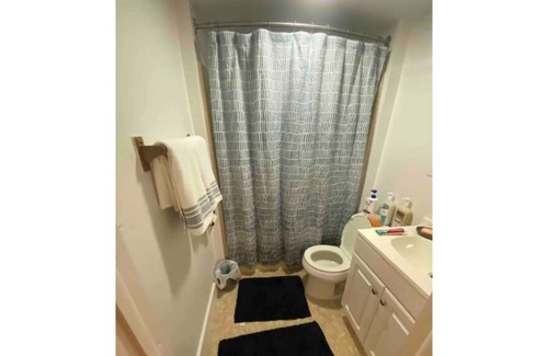 East Stroudsburg House | Cheerful 2 bedroom home near Shawnee with firepit