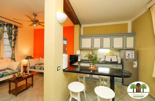 Malindi Apartment | Cheerful 2-bedroom Villa with a pool at Malindi