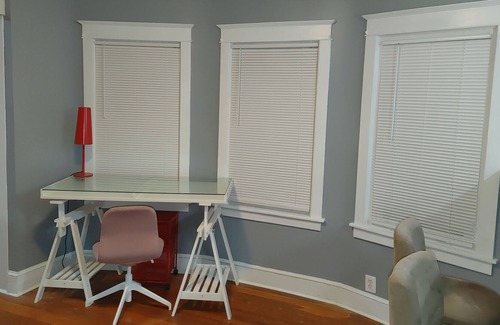 Aldan House | Cheerful 3 bedrooms residential home. 2 rooms has beds. 3rd room is home office.