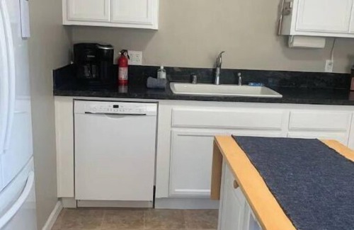Grover Beach House | Cheerful 3br, 2ba just blocks to the beach!