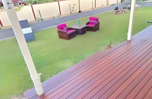 Kingswood Villa | Cheerful 4 Bedroom with free Parking