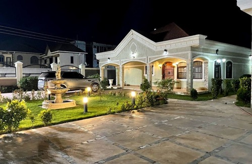 Santeo House | Cheerful and luxurious 2- bedroom furnished Villa