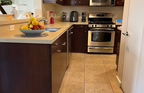 Twin Palms Condo | Cheerful condo, graceful complex, useful location: 2BR, patio, mountain views