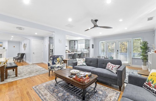 Lavista Park House | Cheerful , fully renovated home , close to everything