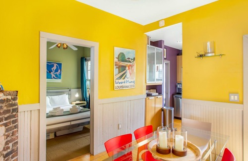 Beach Institute Cottage | Cheerful Historic Cottage w/Courtyard + Private Parking by Lucky Savannah