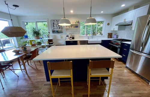 Central District House | Cheerful home in central neighborhood in Seattle