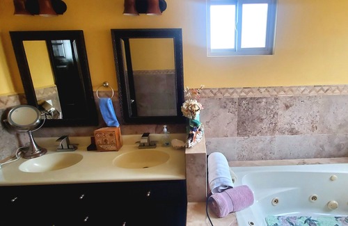 La Mision House | Cheerful Oceanfront 3BR Home