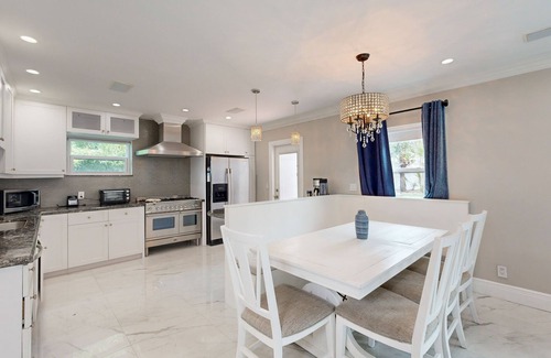 Bel Air House | Cheerful retreat near beaches and nightlife with large patio, dog friendly