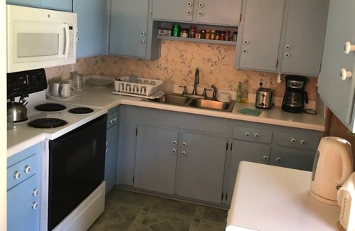 Brent House | Cheerful vacation house !