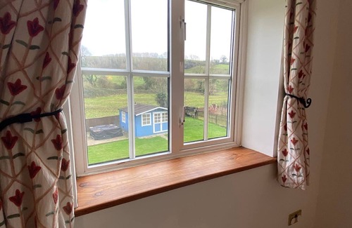 Sydling St Nicholas Cottage | Chelsea cottage set in heart of Dorset unspoiled countryside