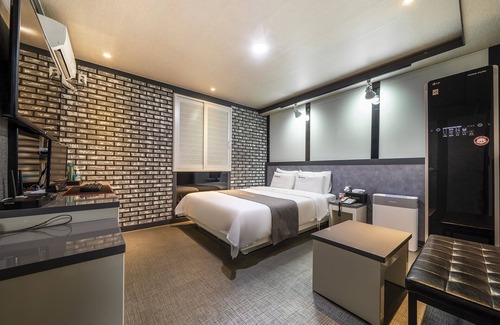 Cheonan Hotel | Cheonan E