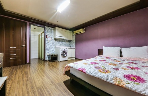 Cheonan Hotel | Cheonan White Castle