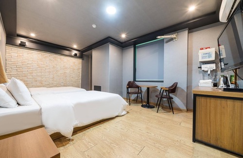 Cheongju Hotel | Cheongju Crystal