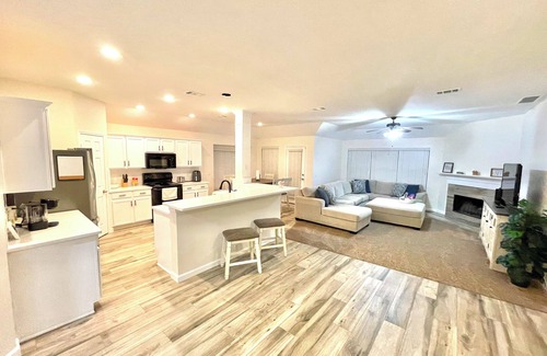 Southeast Arlington House | "Cherished home" is an open concept home, family/children friendly. Clean, comfy