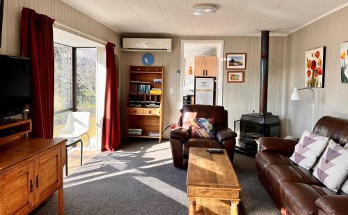 Lake Tekapo House | Cheriton Cottage - Lake Tekapo