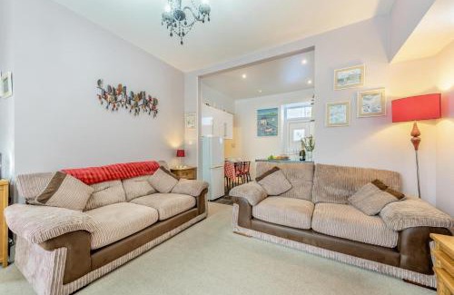 Tenby Apartment | Cheriton Villa