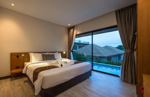 Krabi Hotel | Chermantra Aonang Resort and Pool Suite