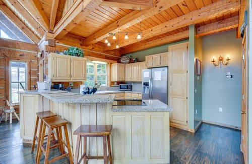 Bean Station Cabin | Cherokee Lake Cabin w/Deck & Kayaks!