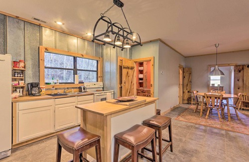 Greeneville Cabin | Cherokee Nat'l Forest Retreat: Renovated Cabin!