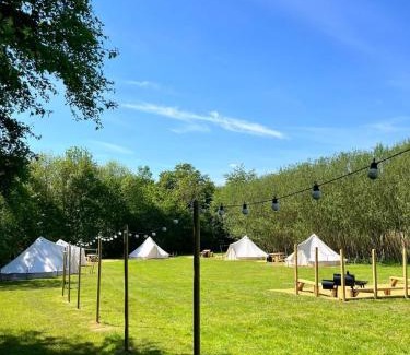 Cutnall Green House | Cherry Bell Tent