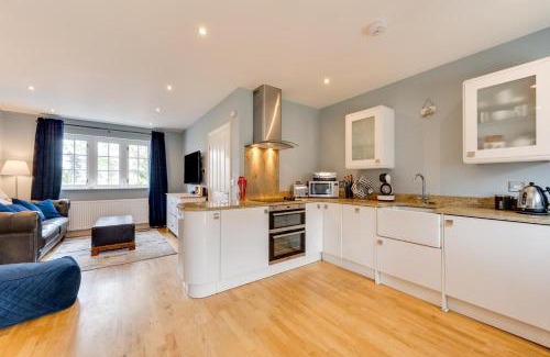 Adderstone House | Cherry Blossom