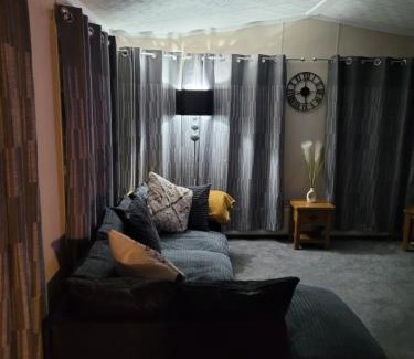 Morpeth House | Cherry Blossom Retreat