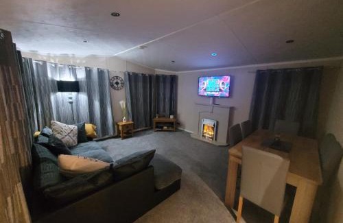 Morpeth House | Cherry Blossom Retreat