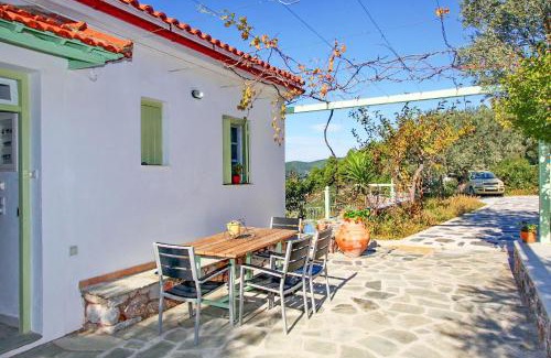 Alikias Villa | Cherry Cottage