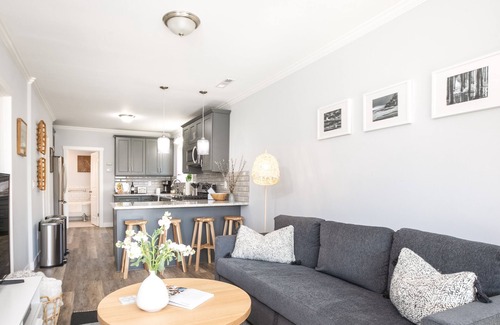 Capitola House | Cherry Cottage in Capitola